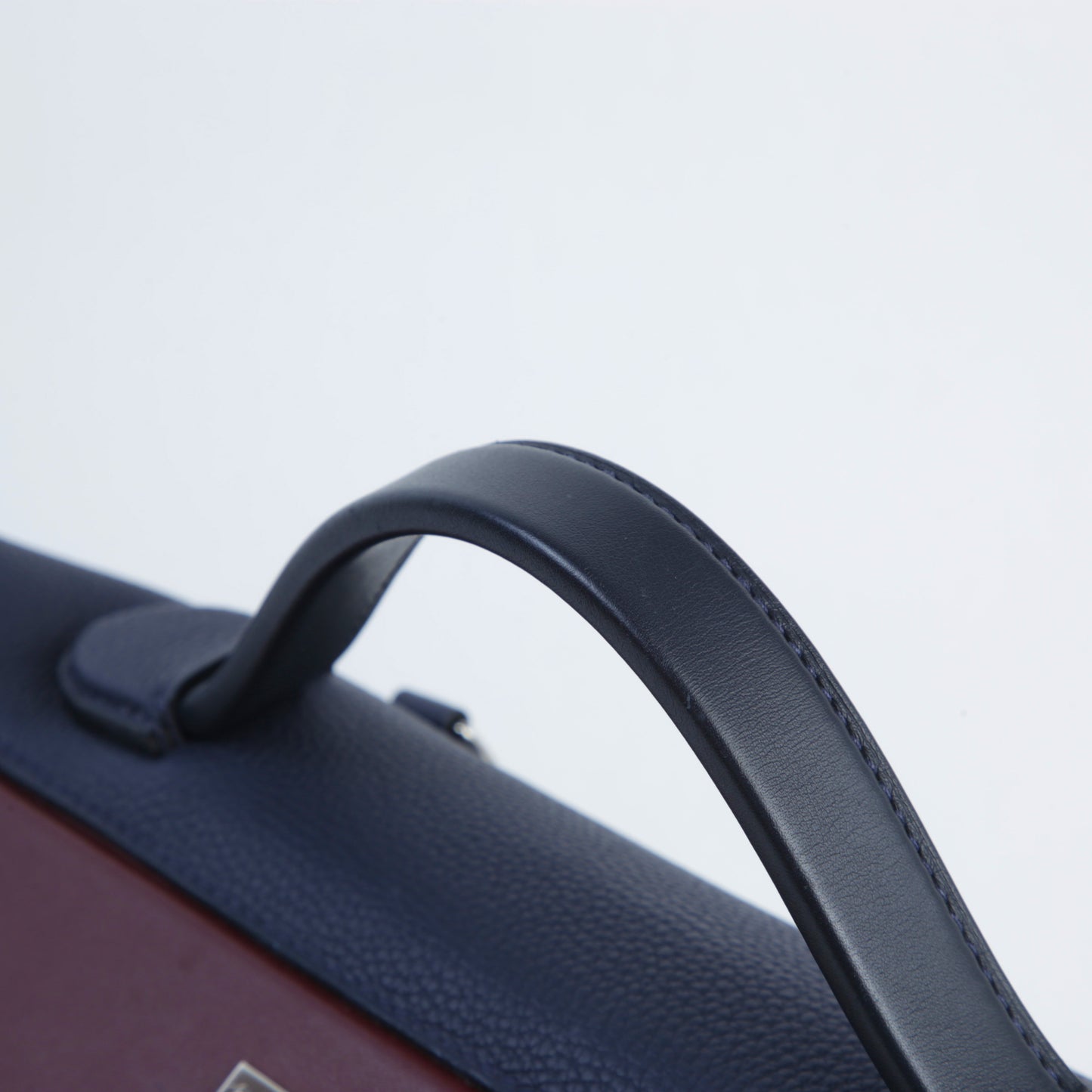 HERMÈS エルメス ヴァンキャトル 29 ブルーインディゴ ボルドー