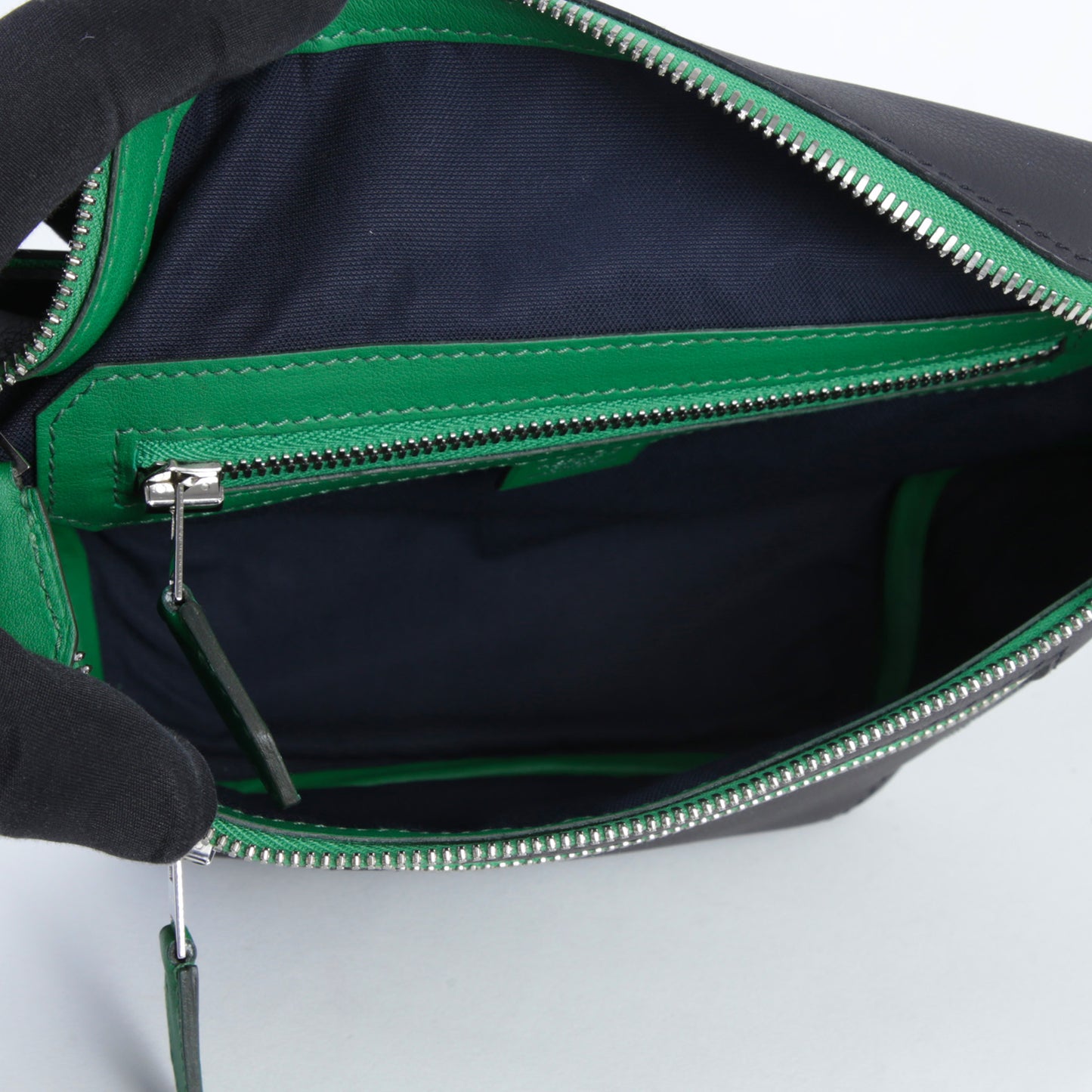 HERMÈS エルメス シティスライド クロス PM ブラック