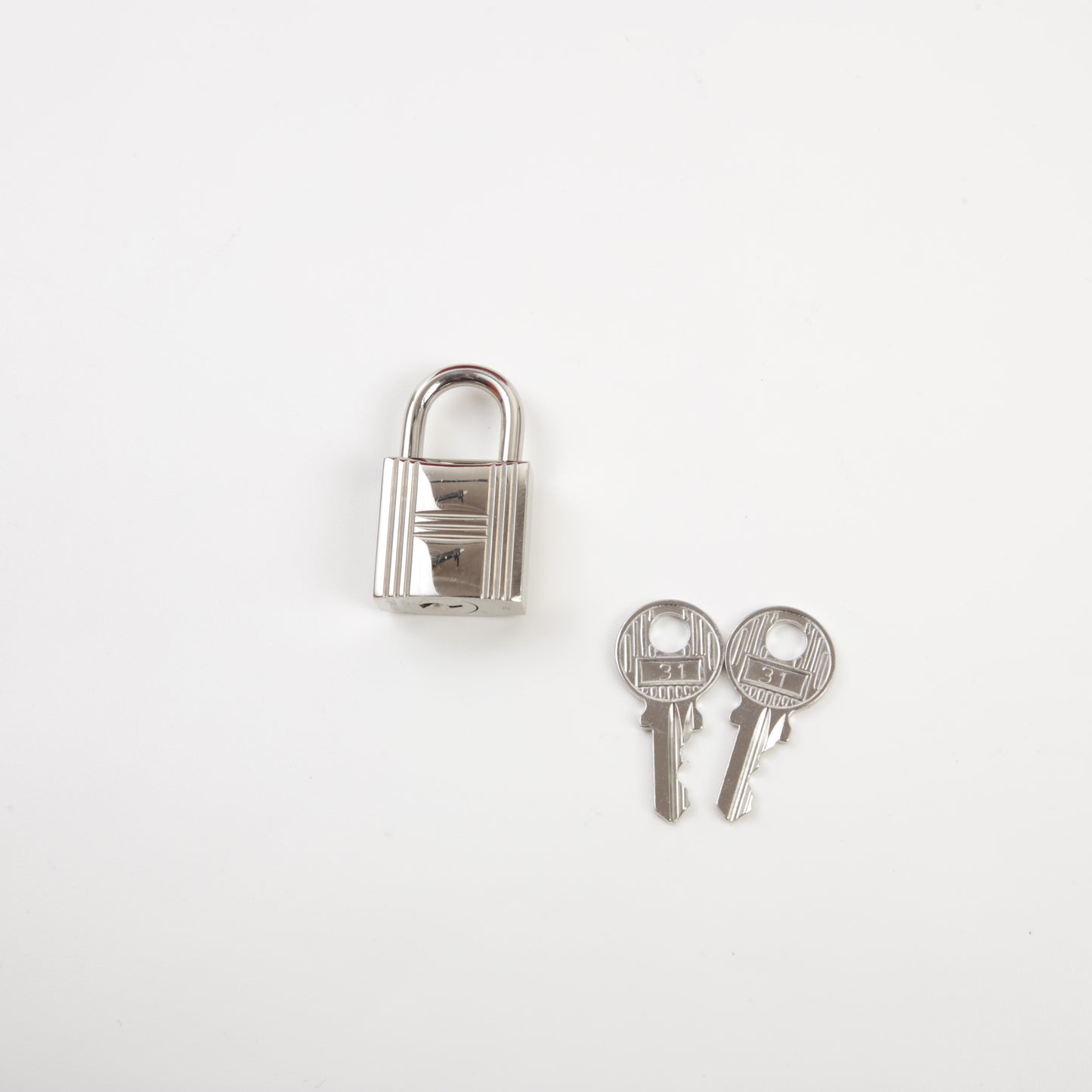 HERMÈS Hermes Picotin Lock MM Rouge Kazak