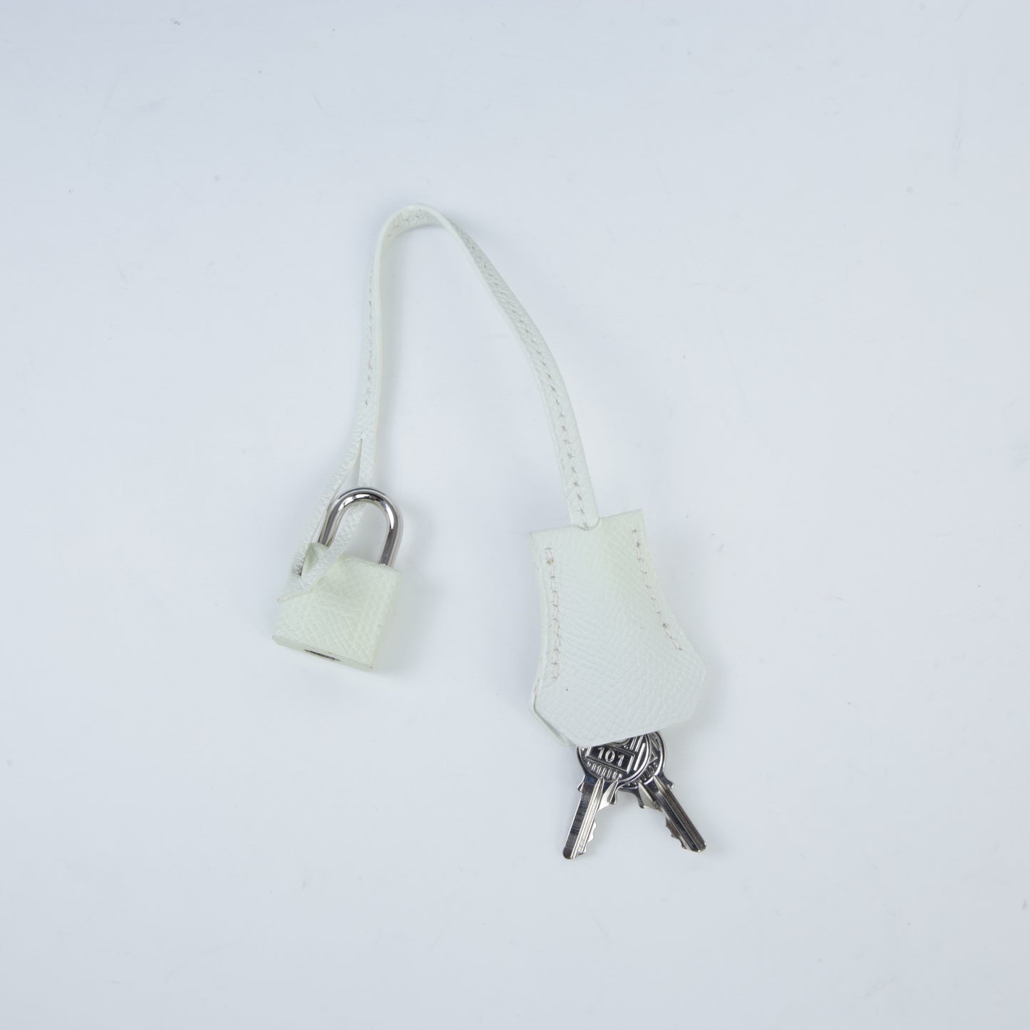 HERMÈS Hermes Birkin 30 White