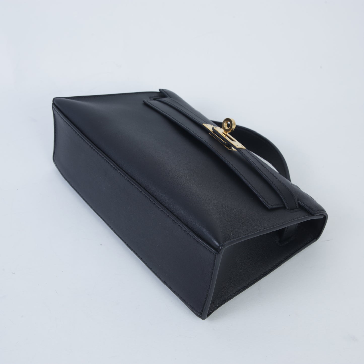 HERMÈS Hermès Kelly Pochette in Black with Gold Hardware