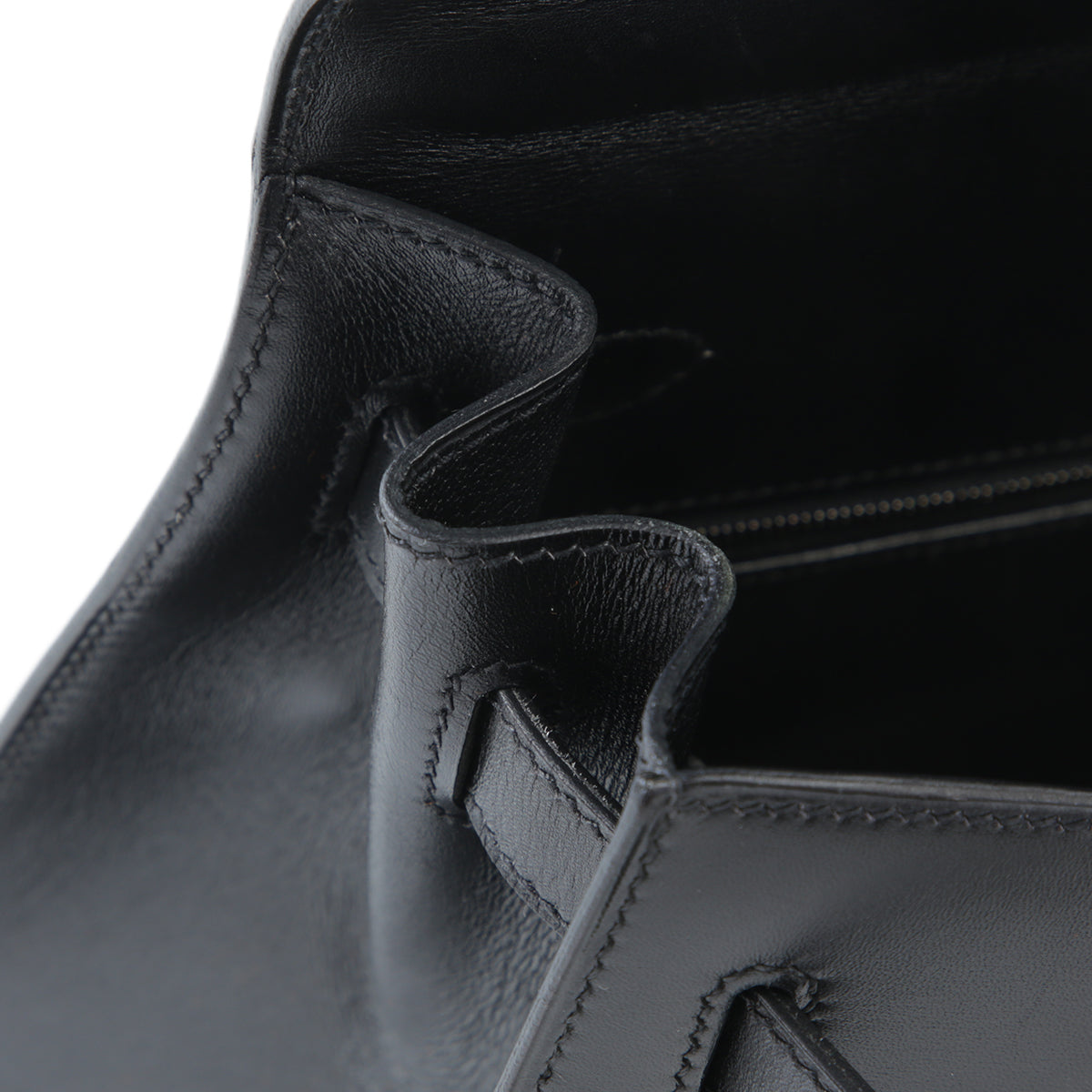 HERMÈS Hermès Kelly 32 Serie Black with Ruthenium Hardware AB
