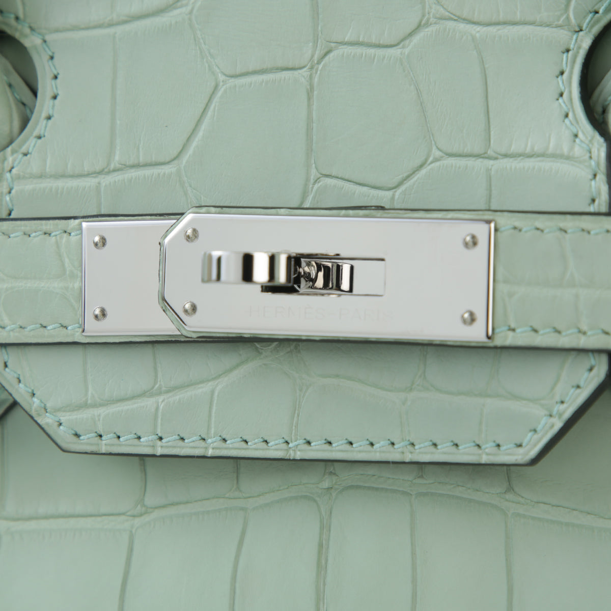 HERMÈS Hermes Birkin 30 Vert Dew Crocodile Alligator Matte