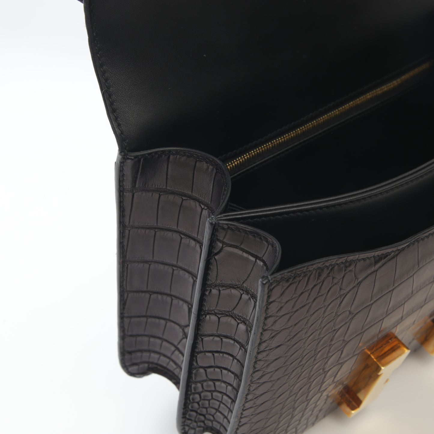 HERMÈS エルメス コンスタンス24 ブラック クロコダイル アリゲーター マット