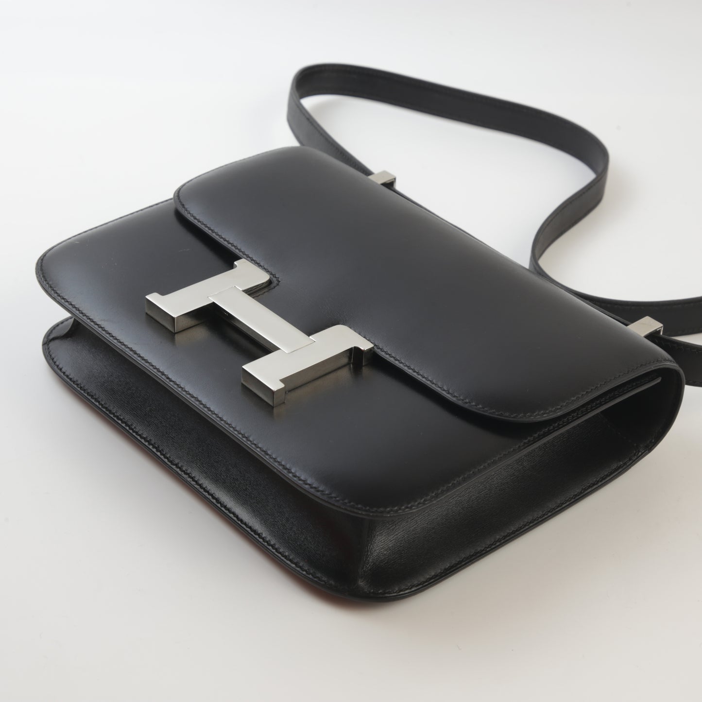 HERMÈS Hermes Constance 23 Black