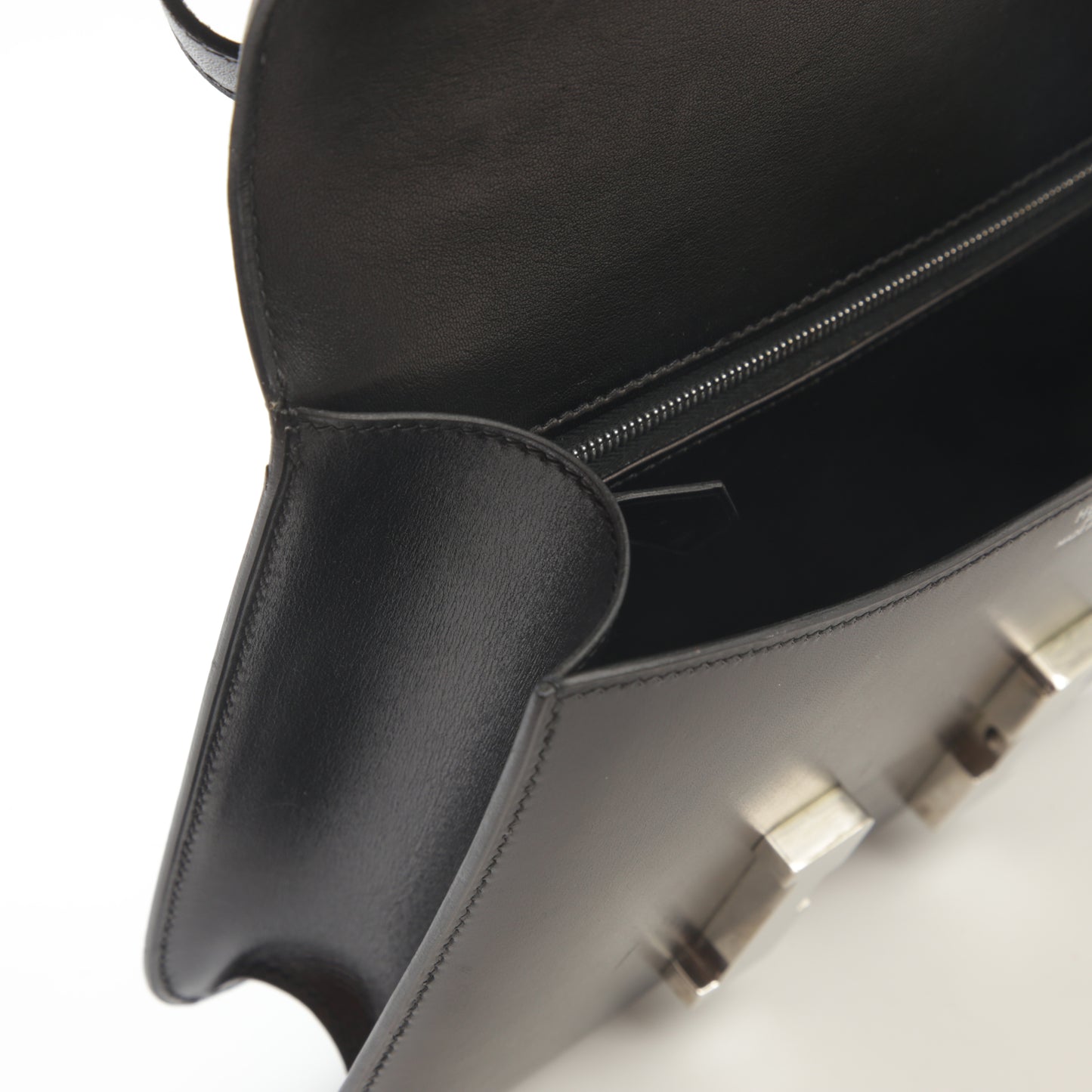 HERMÈS Hermes Constance 23 Black