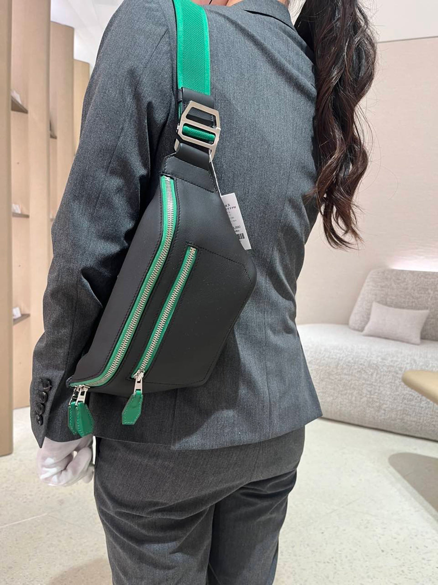 HERMÈS エルメス シティスライド クロス PM ブラック