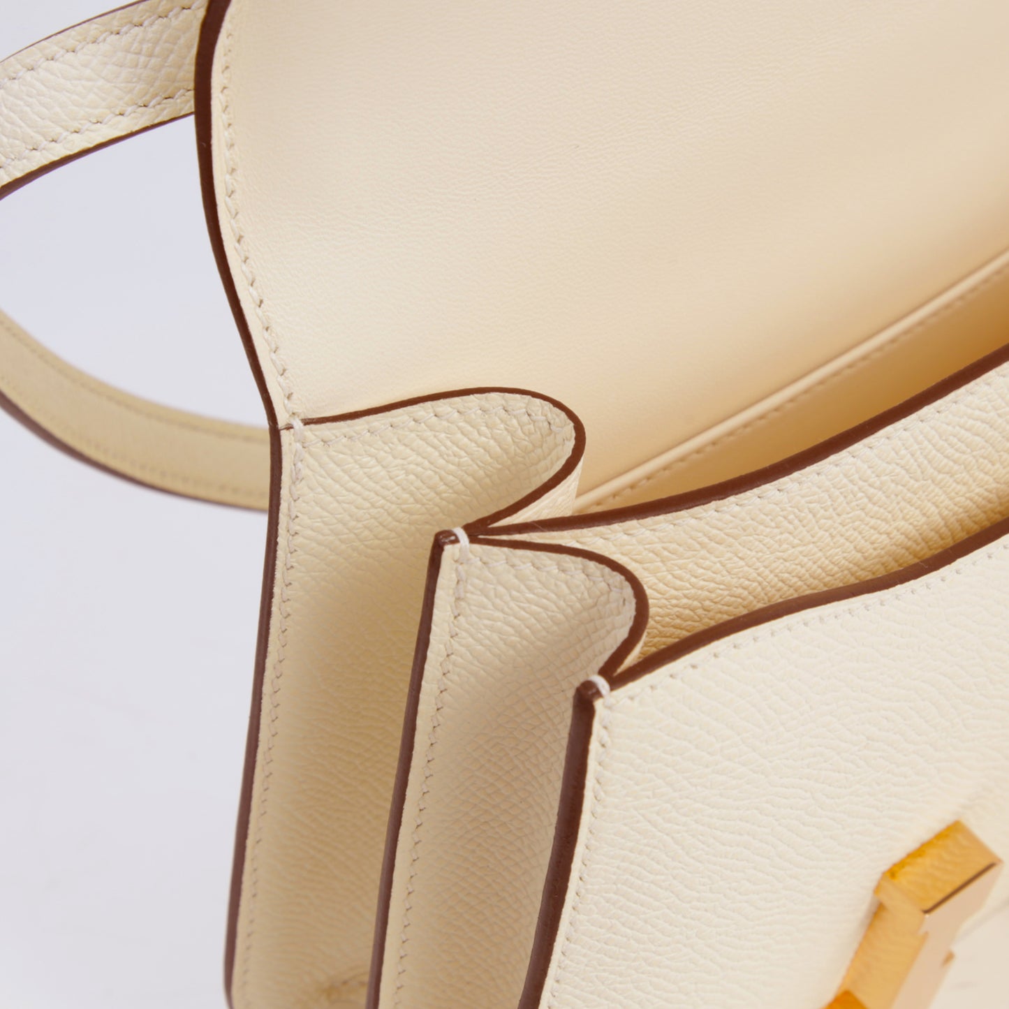 HERMÈS Hermes Constance 3 Mini Nata