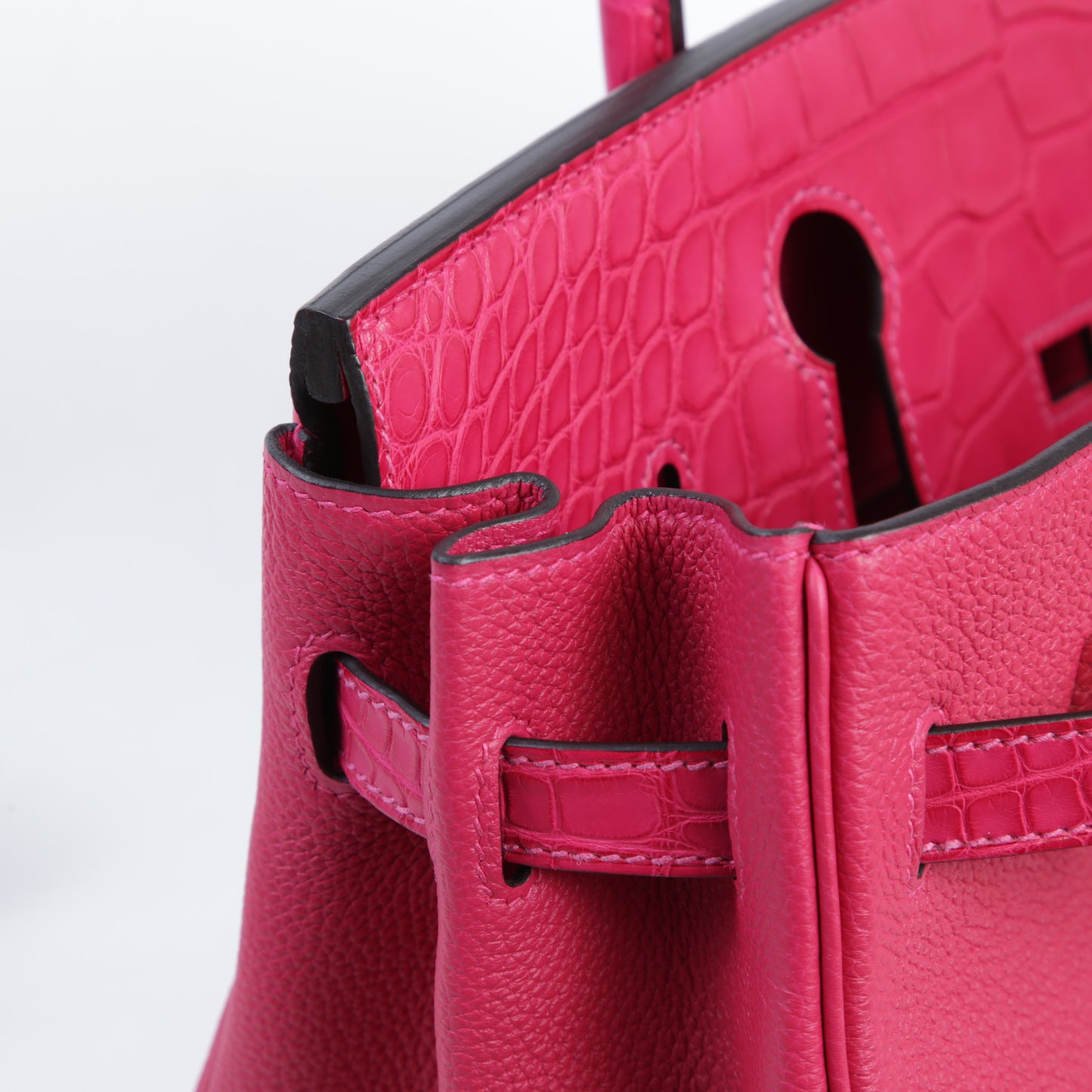 HERMÈS Hermes Birkin 30 Touch Framboise Crocodile Alligator Matte