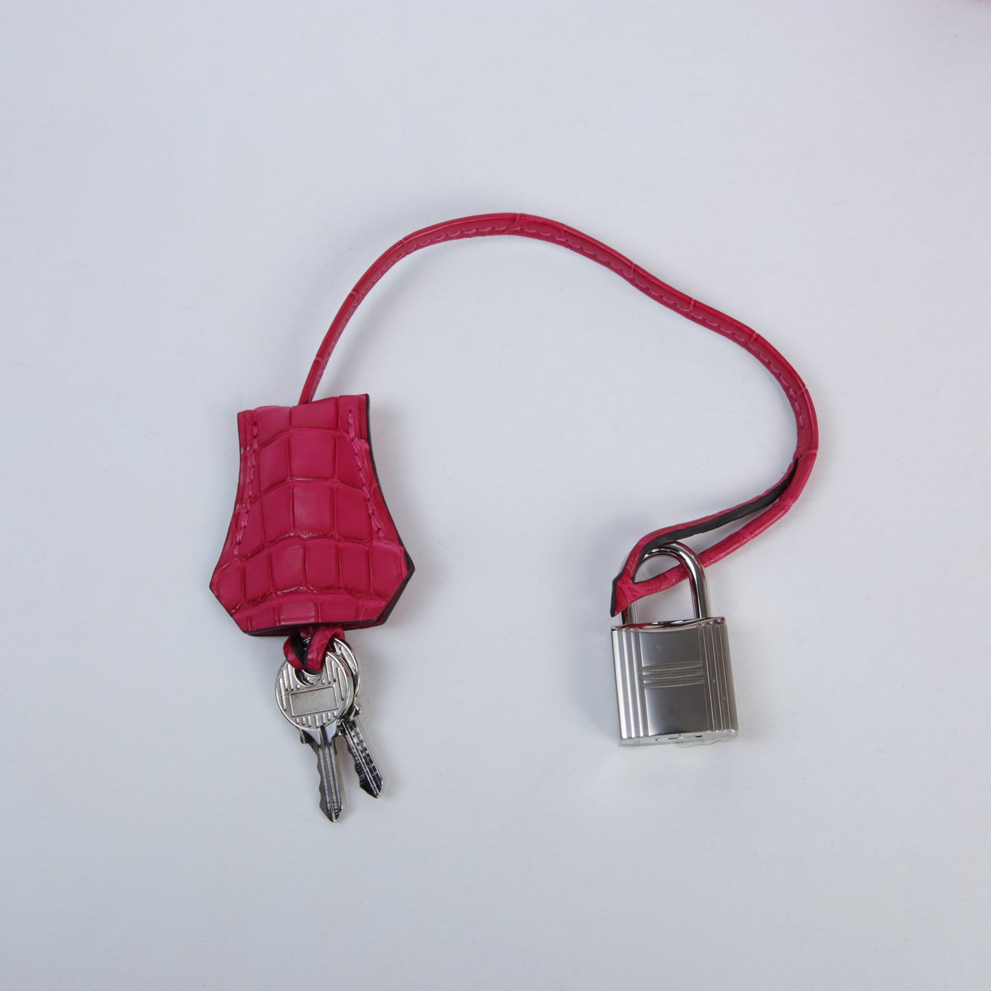 HERMÈS Hermes Birkin 30 Touch Framboise Crocodile Alligator Matte