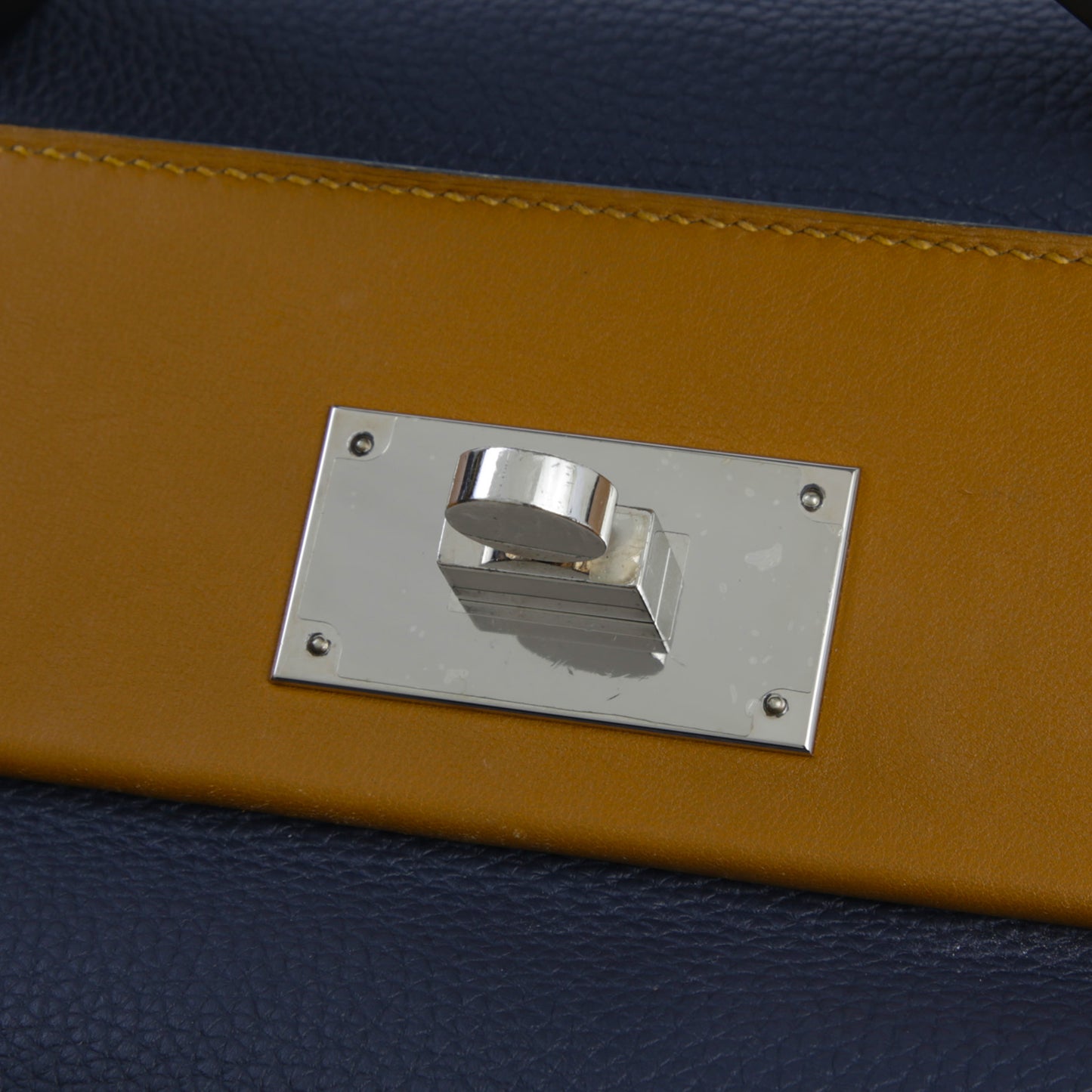 HERMÈS エルメス ヴァンキャトル 29 ブルーインディゴ ボルドー
