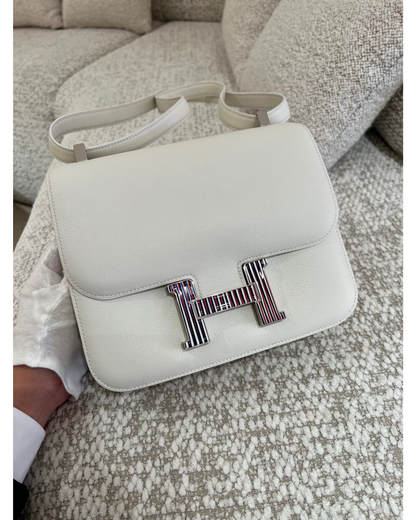 HERMÈS エルメス コンスタンス24 ホワイト