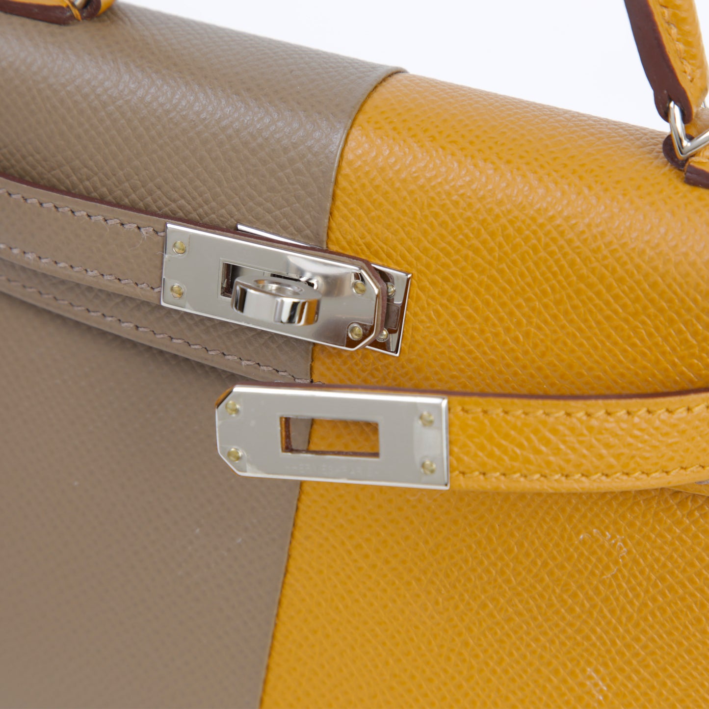 HERMÈS エルメス ミニケリー2 カザック エトゥープ セサミ ブルーインディゴ