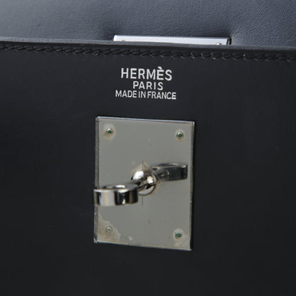 HERMÈS Hermès Kelly 32 Serie Black with Ruthenium Hardware AB