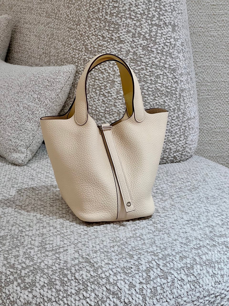 HERMÈS エルメス ピコタンロックPM エクラ ナタ ジョーヌ