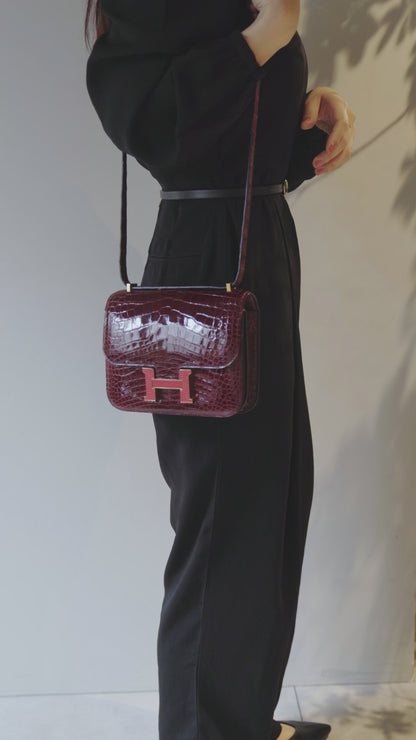 HERMÈS Hermes Constance 3 Mini Burgundy Crocodile Alligator Lise 